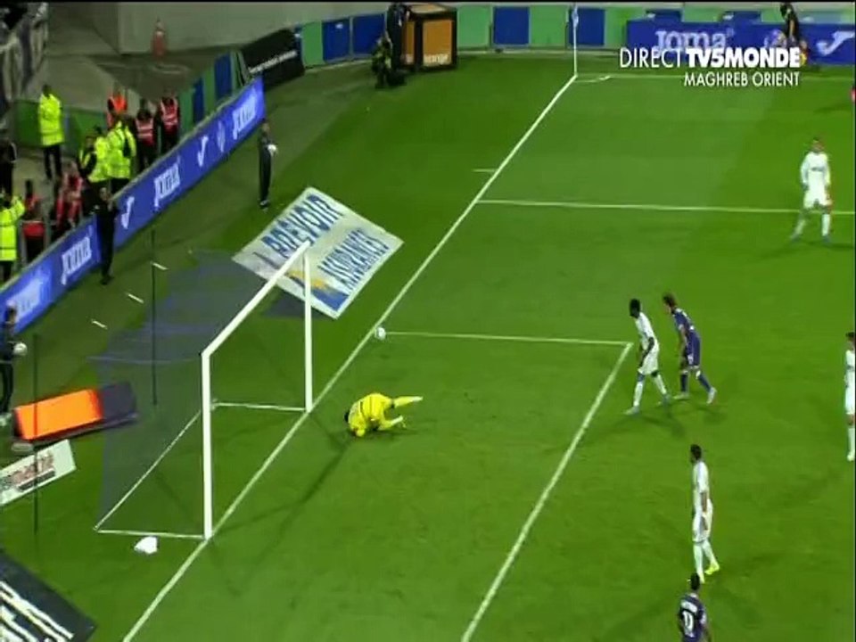 محاولة خطيرة لأدريان ريغاتان