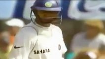 Dravid Raising his bat after scoring single run after facing 30 balls