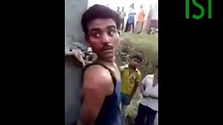 Shocking Videos: See The Real Face Of Indian's How They Behave With Muslims
