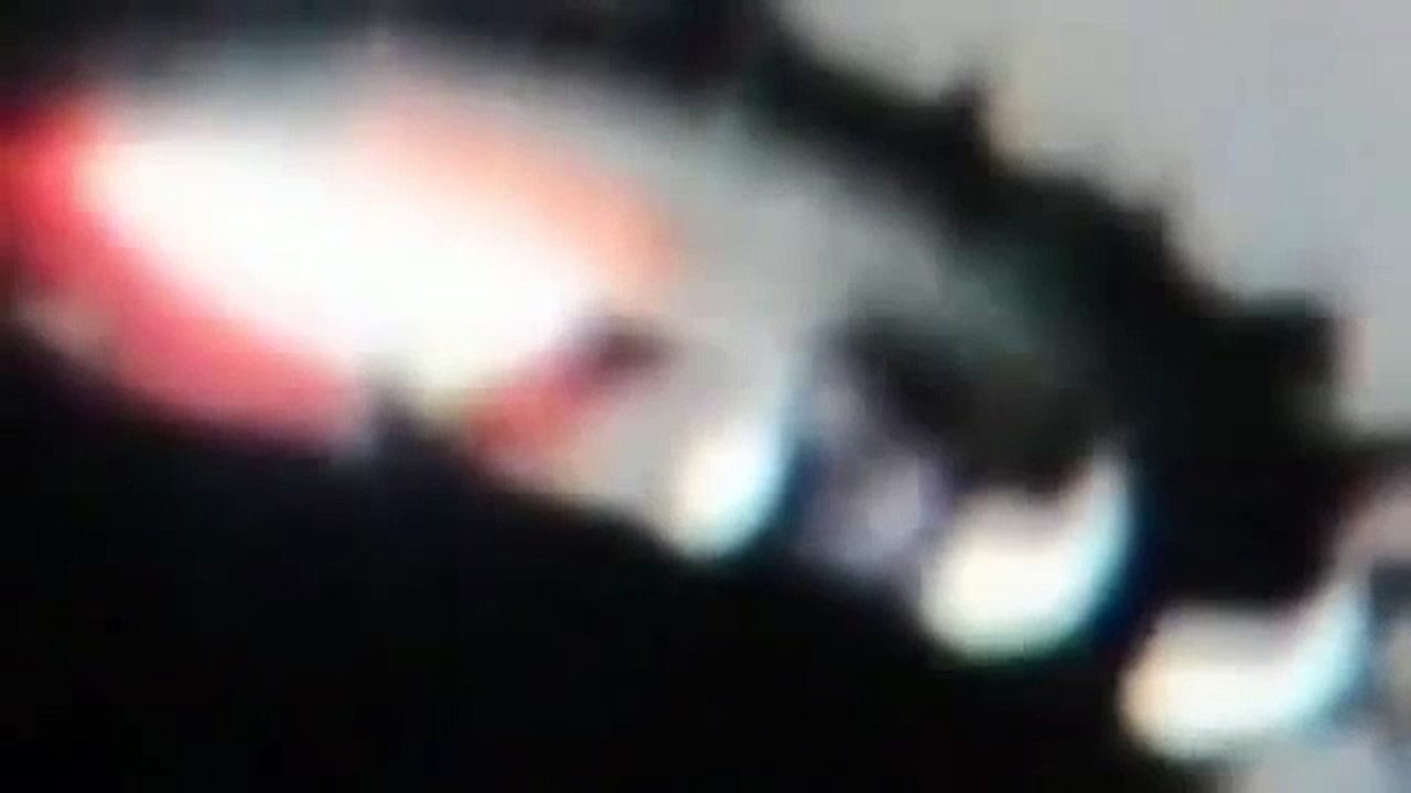 UFO Sightings Alien Greys Inside [Hostile] Flying Saucer? 2015 Enhanced Footage!