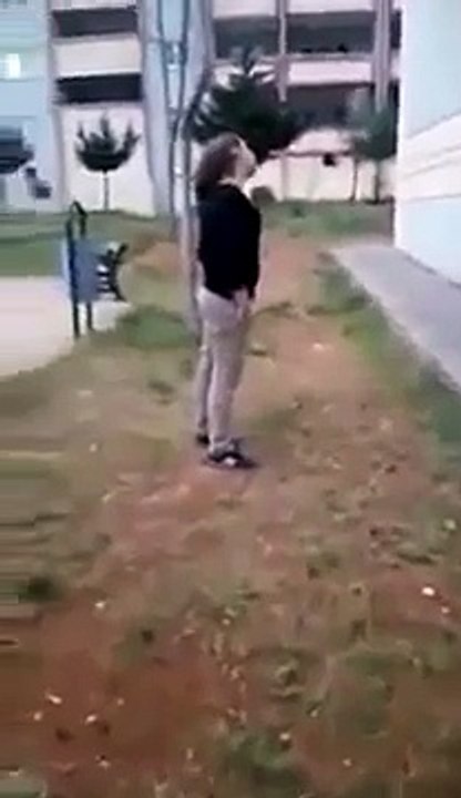 Liseli kız kavgası Fenaa