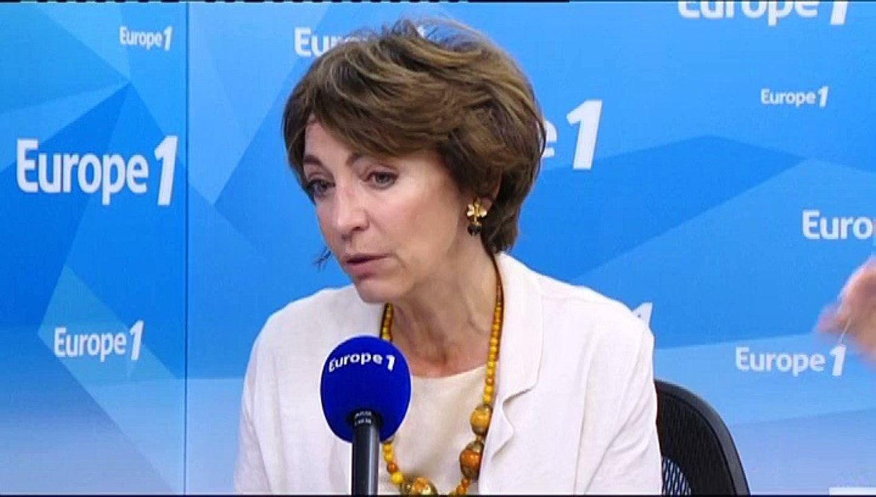 "Léger excédent" de la branche retraite en 2016, une première depuis 2004, annonce Touraine