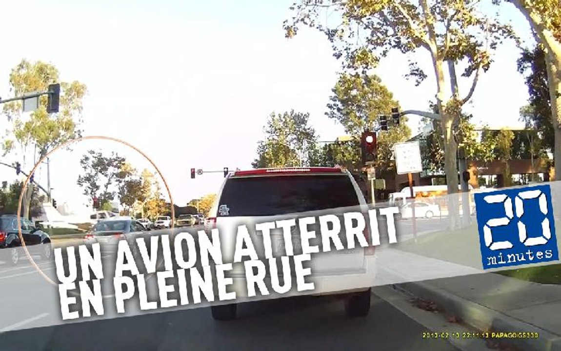 Un avion atterrit en pleine rue en Californie