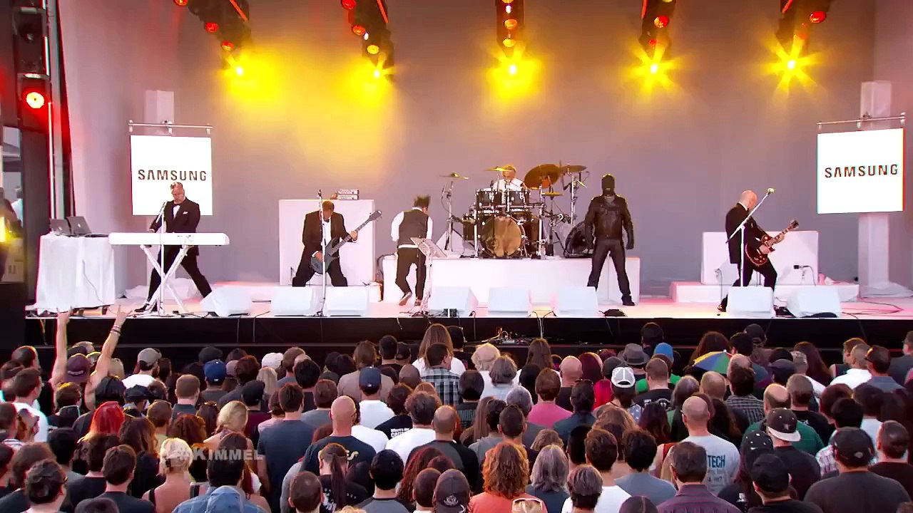 Faith No More Performs Separation Anxiety