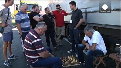 Скачать видео: Escalada de tensão diplomática entre Sérvia e Croácia