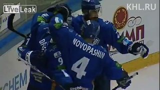 Hockey Fight (3:00min) - Barys Astana (Kazakhstan - BLUE) vs. SKA St. Petersburg (Russia - WHITE)