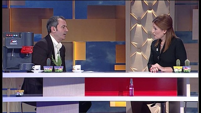 Krahasimi i Ministres Felaj për masakrën dhe hajdutët e energjisë - Ora News- Lajmi i fundit-