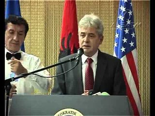 Ahmeti kërkon të kthejë LSDM-në në Kuvend