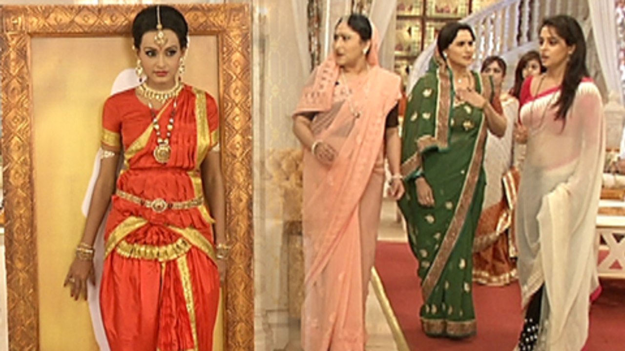 Indravati Dayan Attacks Simar & Family | Sasural Simar Ka