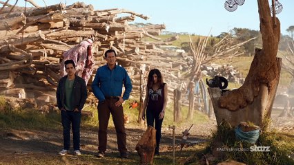 Ash vs Evil Dead  featurette personnages VO