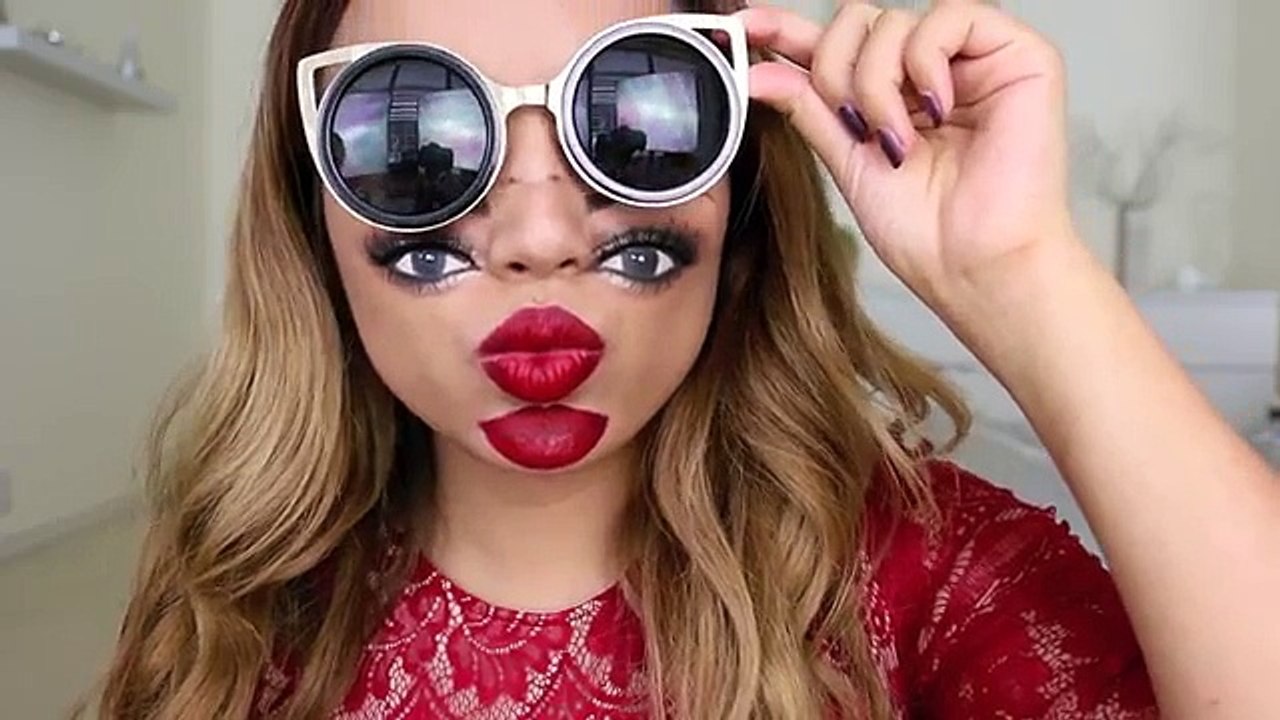 Une double vision du visage après un make-up hallucinant