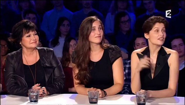 Laetitia Casta défend Julie Gayet et Marion Cotillard face aux railleries de Laurent Ruquier