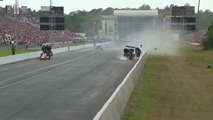 Il frôle la mort dans un accident spectaculaire lors d'une course de dragsters