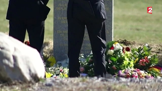 Ambiance tendue lors de la visite des patrons de Lufthansa et Germanwings près du site du crash