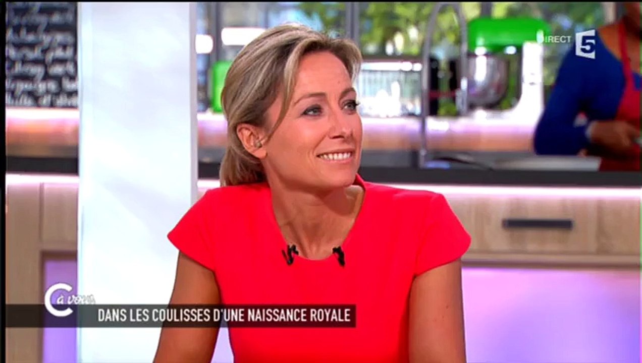 Stéphane Bern sur François Hollande : "Un président célibataire avec une Arlésienne"