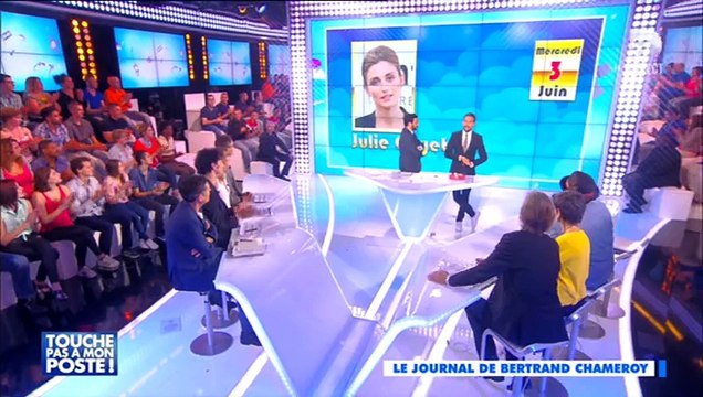 Quand l'équipe de Touche pas à mon poste veut offrir un gâteau d'anniversaire à Julie Gayet