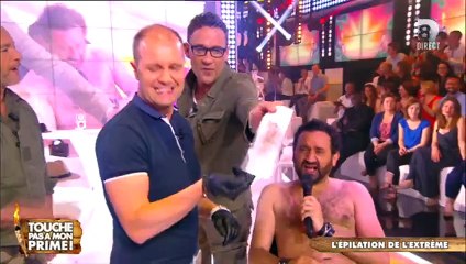Cyril Hanouna se fait épiler le torse en direct dans Touche pas à mon prime