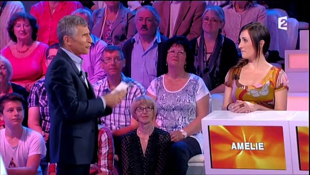 Nagui se fait remballer par une candidate après avoir sorti une blague coquine