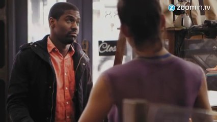 Vous voulez un café ? Je vous le sers toute nue !