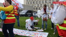 Saint-Brieuc. 260 salariés de l'hôpital en colère