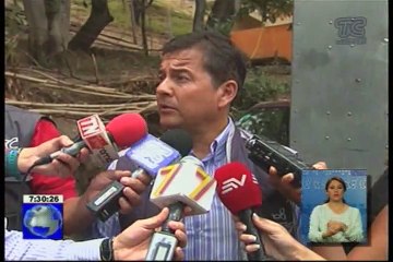 Entregan alimento para el ganado afectado por incendio en El Auqui