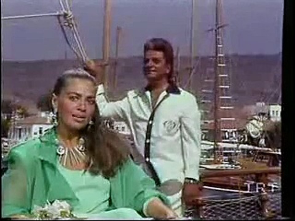 Zeki Müren: Aşk Bu Değil