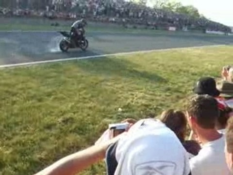 Stunt amateur moto 24h le Mans 2007