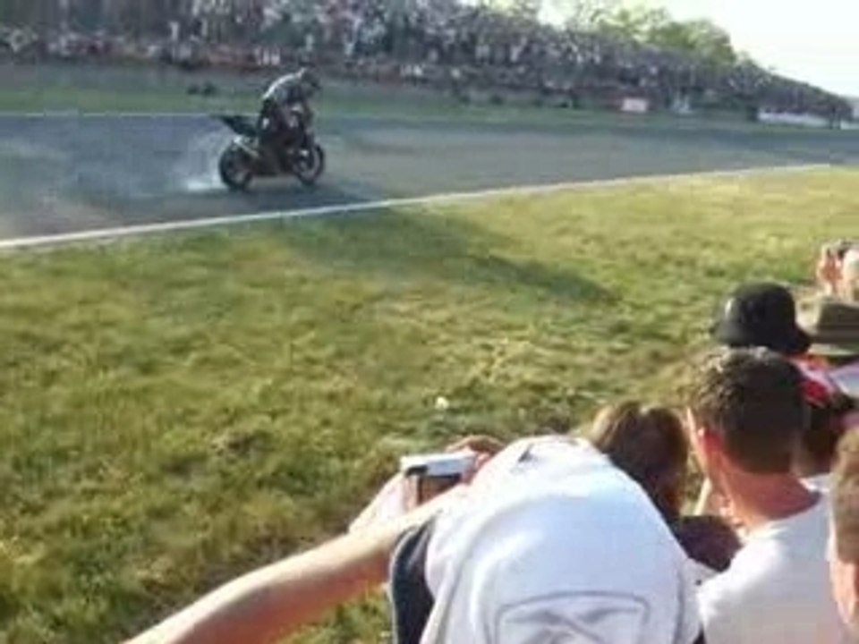 Stunt amateur moto 24h le Mans 2007