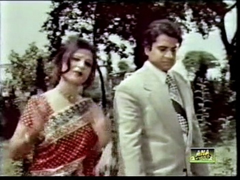 HAI PYAR KA ZAMANA RUT BHI HAI SHAIRANA - MERAY...