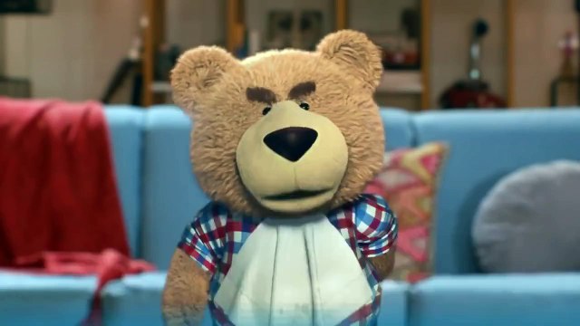 Dominos Pizza Bol Sucuk Kenar Ayı Reklamı