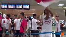 هكذا إستقبل جمهور الزمالك فريقه في تونس و هذه هي تصريحات اللاعبين