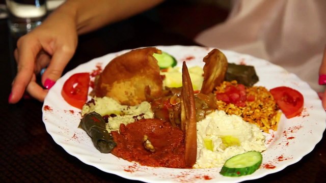 Идем с купонами в ресторан Бейрут (скидка 50%)