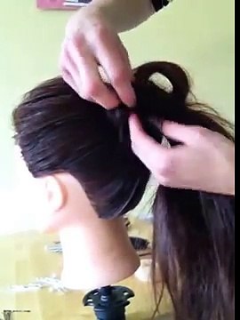 Women Hairstyles For Thick And Thin Hair-Easy Messy Bun