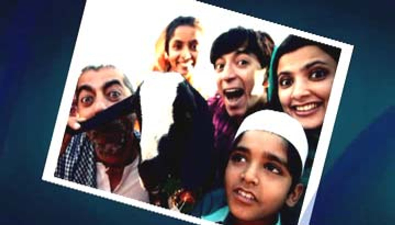 Express News Selfies