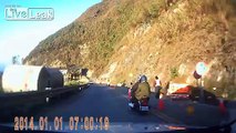 Scooter rider knocks his girlfreind unconscious in crash