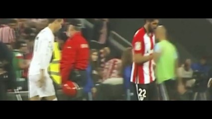 Cristiano Ronaldo abandona enojado San Mamés mientras sus compañeros celebran