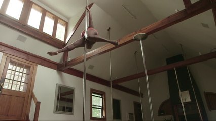 Roz The Diva Strikes Back at Howard Stern for Fat-Shaming