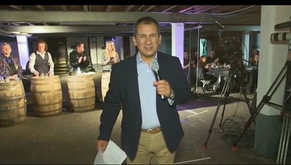 Sam Tastes Laphroaig Whisky part 1