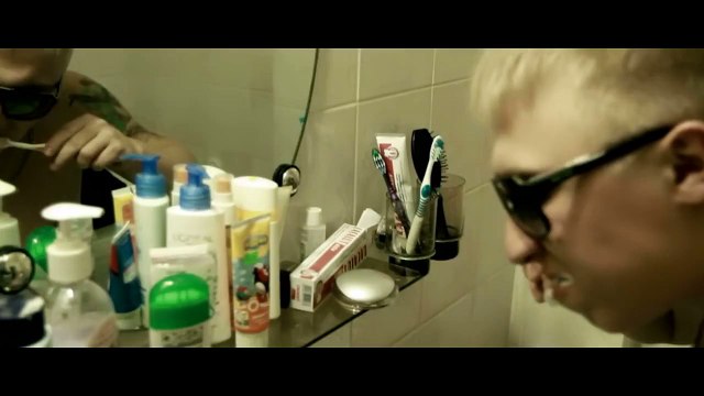 АК-47 - Оля Лукина (HD)