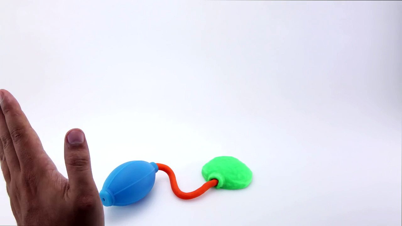 Hello Kitty Play doh STOP MOTION video. Animación de Minions