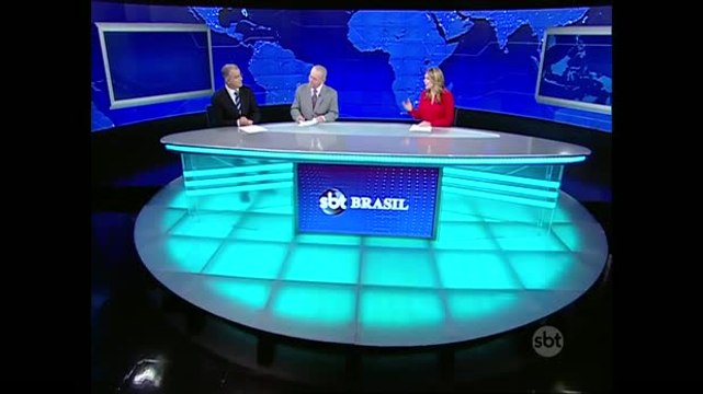 Kennedy Alencar fala sobre o adiamento da reforma ministerial