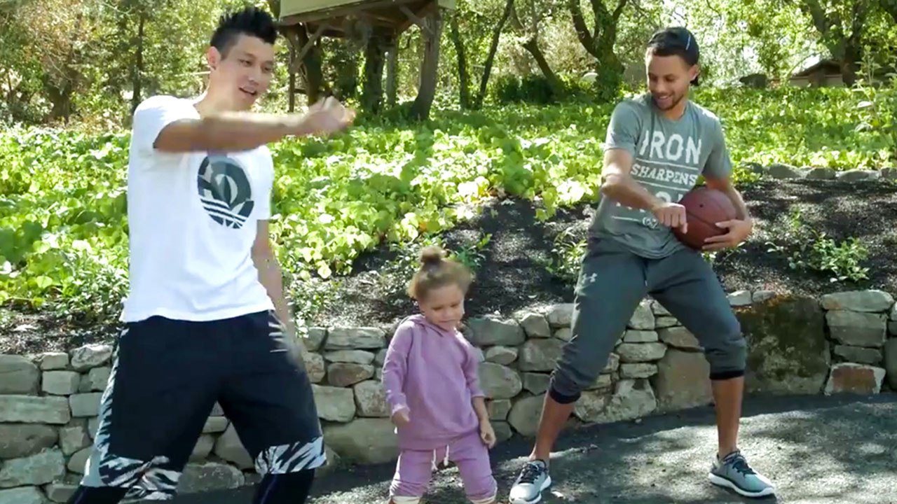 Jeremy Lin Gets Schooled by Stephen Curry and Riley Curry