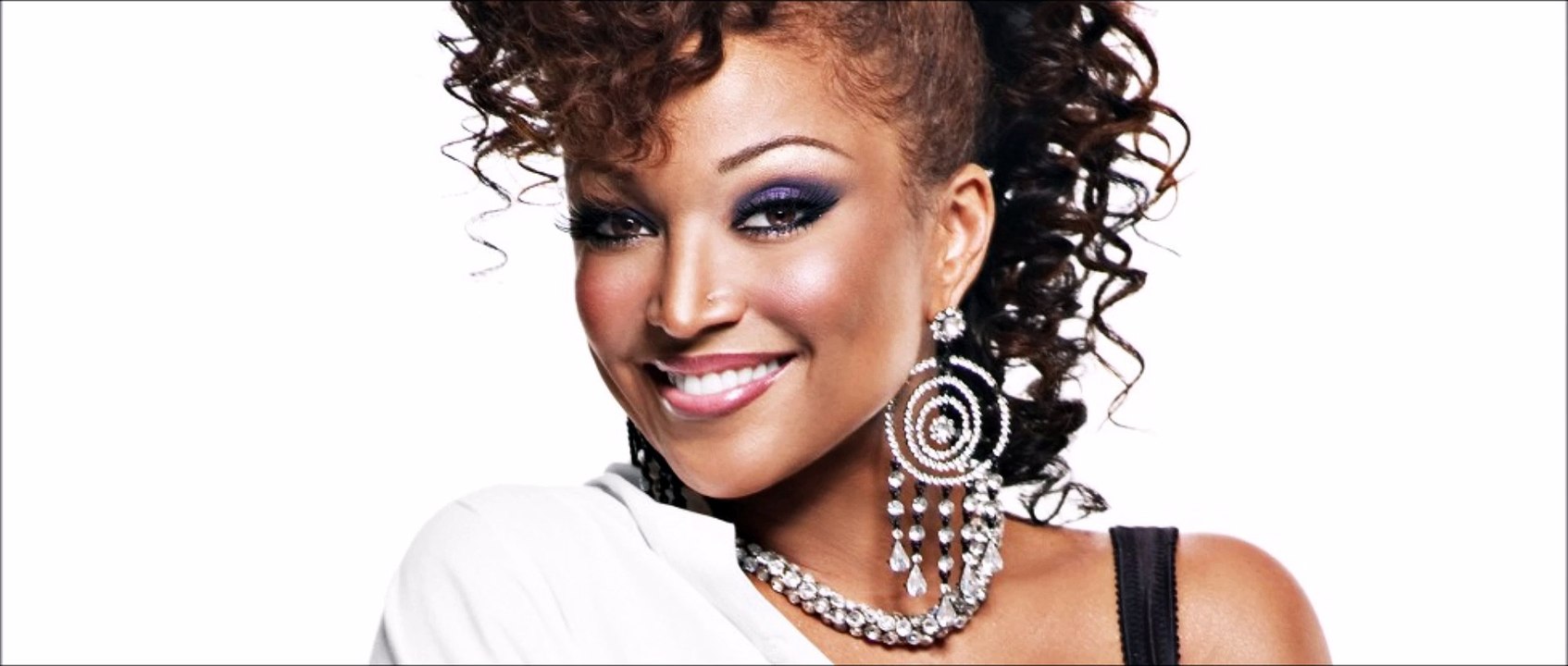 Chante Moore Love's Taken Over video Dailymotion