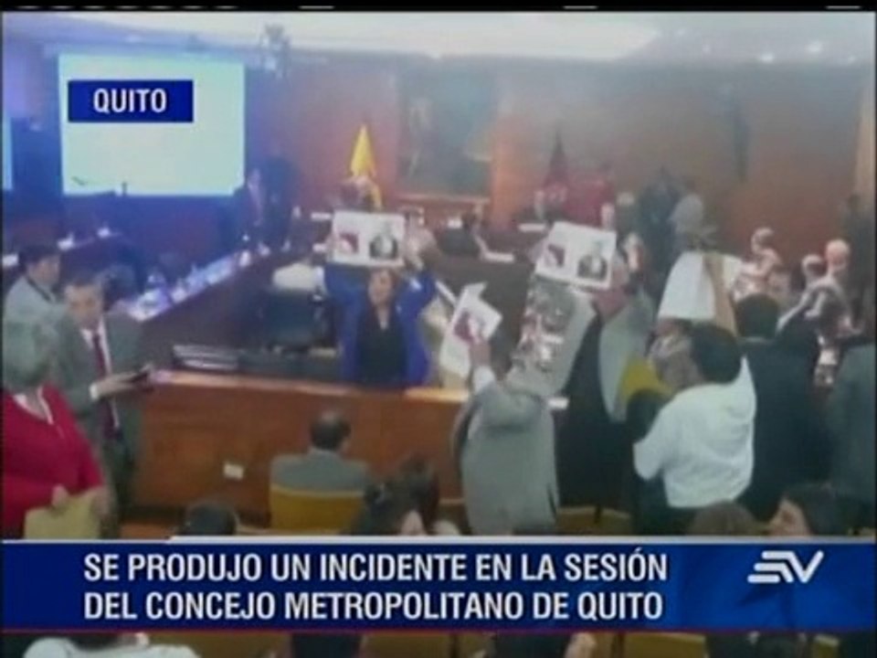 Gresca en cabildo quiteño