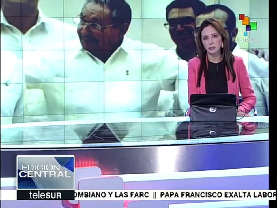 Maduro felicita a Santos por firma de acuerdo con FARC