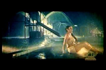 Nargis Hot Rain Mujra-  Badlan Cho Wasiya Ne Kadiyan
