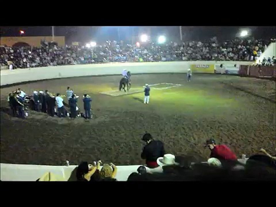 CABALLOS BAILADORES FERIA GANADERA CULIACAN 201...
