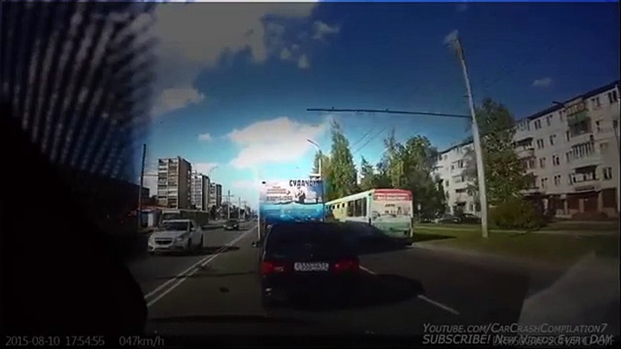 Car Crash Compilation # 549 - August 2015 | CarCrashes