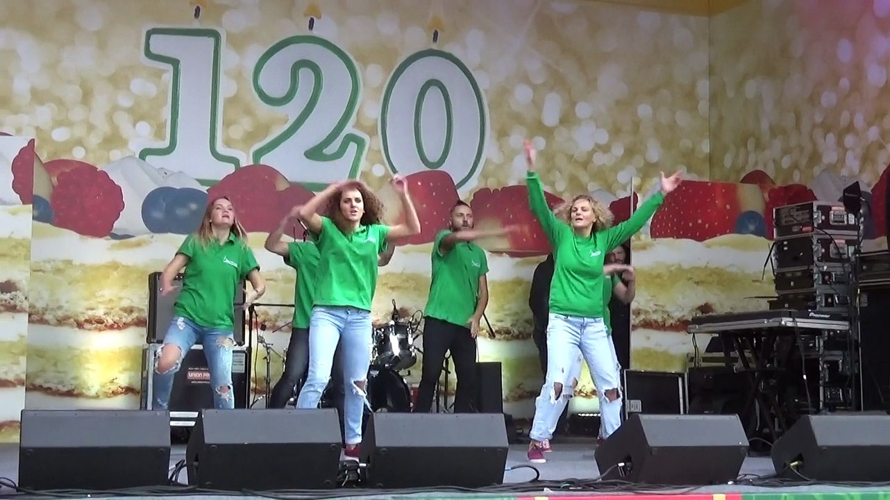 Танцы на Jacobs Monarch