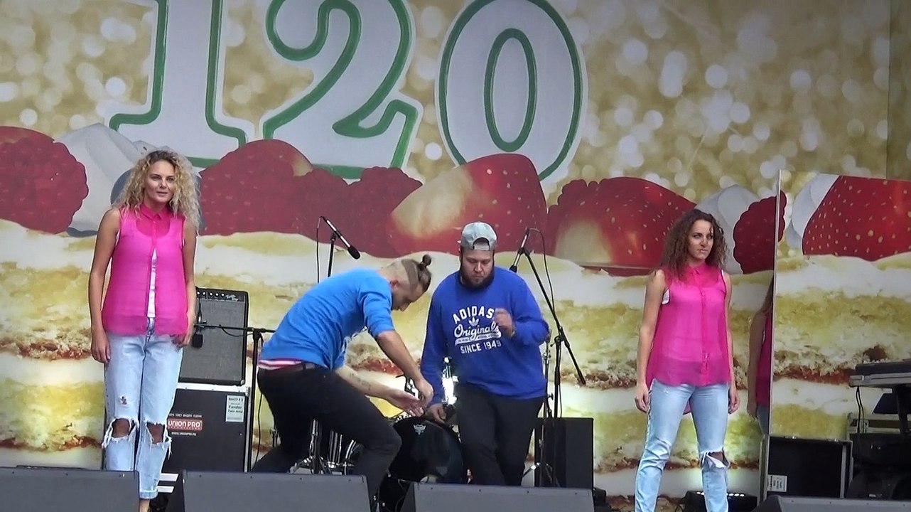 Тaнцы на Jacobs Monarch